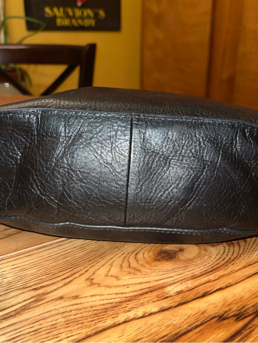 Fossil Black Leather Crossbody Bag with Gold Hardware - Picture 3 of 11